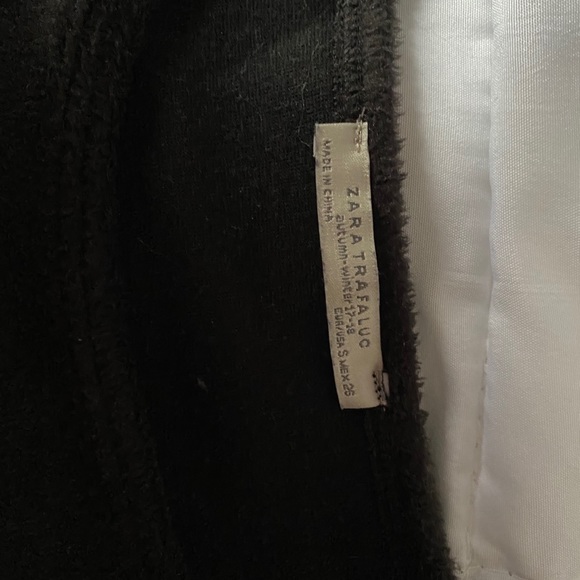 Soft sweater - Picture 2 of 2